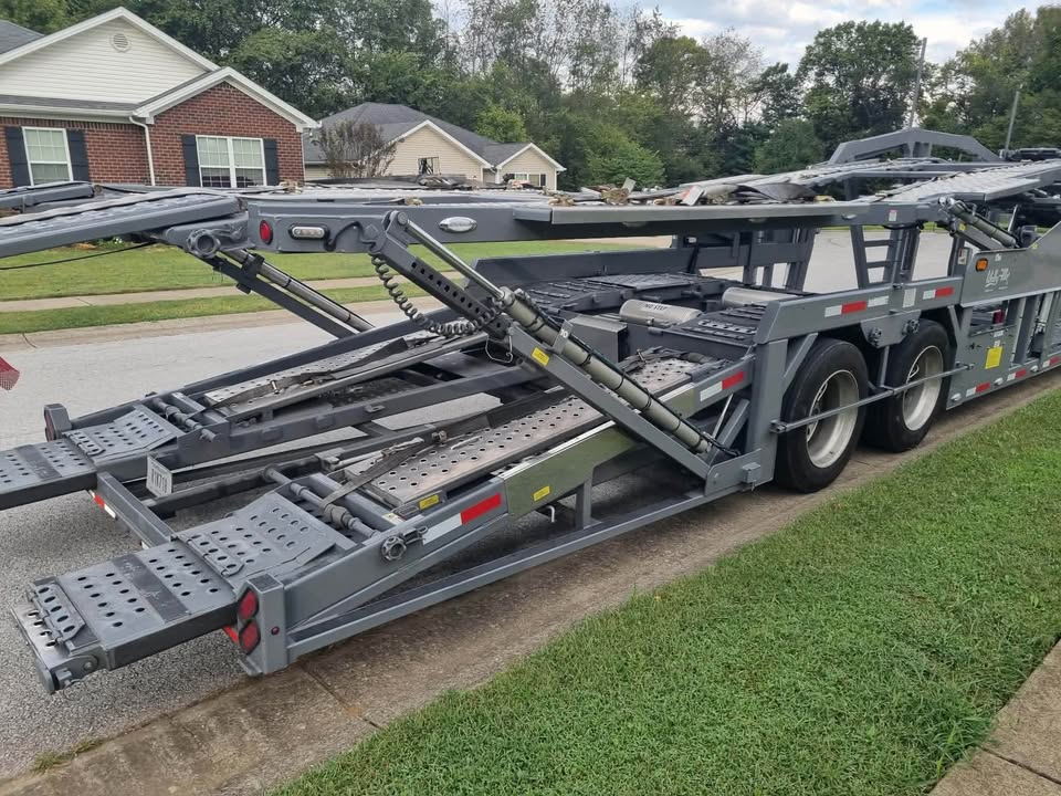 2025 Wally-Mo 8-Car Custom Stack & 2020 International LT for Sale – $118,000 in Birmingham, AL – photo 5