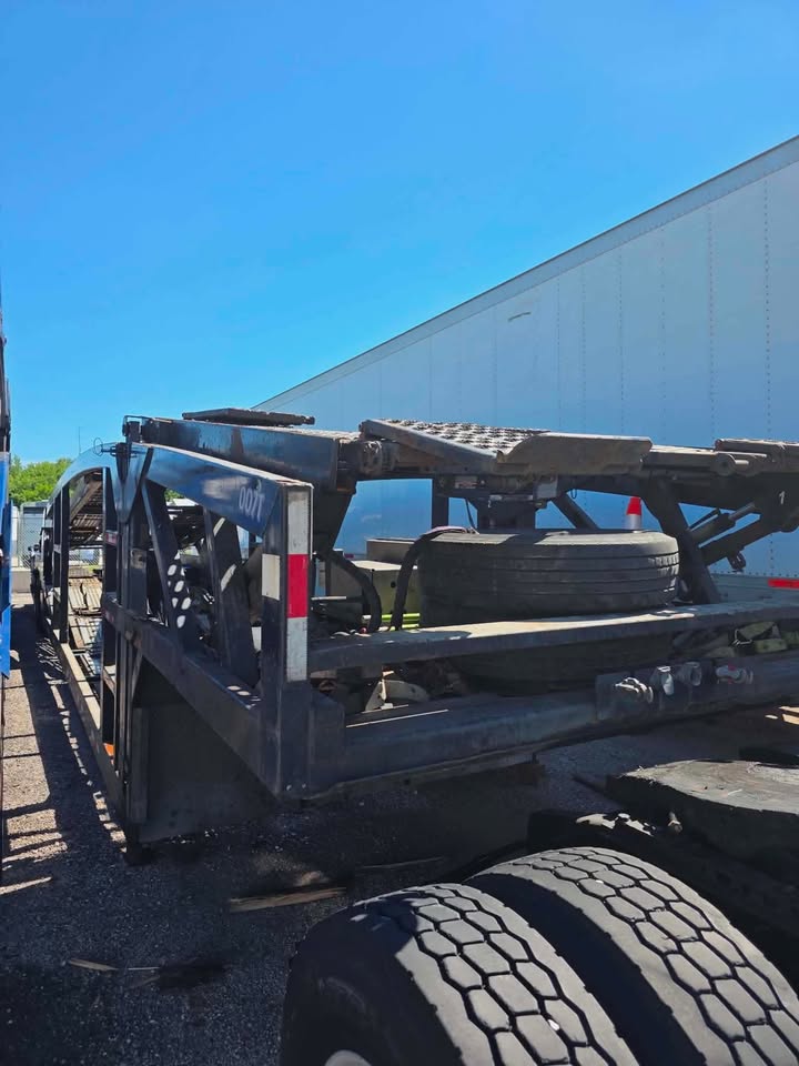 2009 Cottrell 5307 7-car hauler for sale in Chicago IL - photo 3